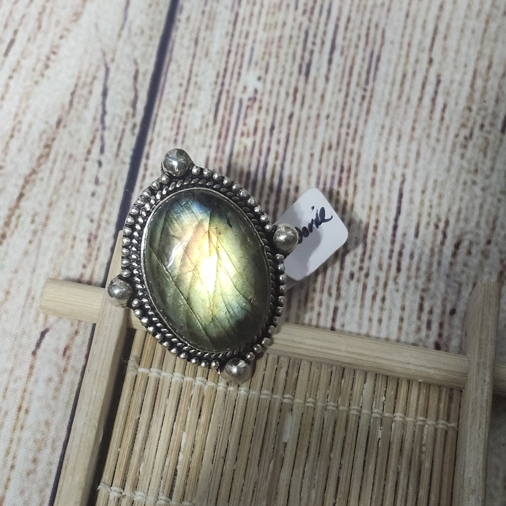 Artisan Handmade Labradorite Silver Ring Size 6